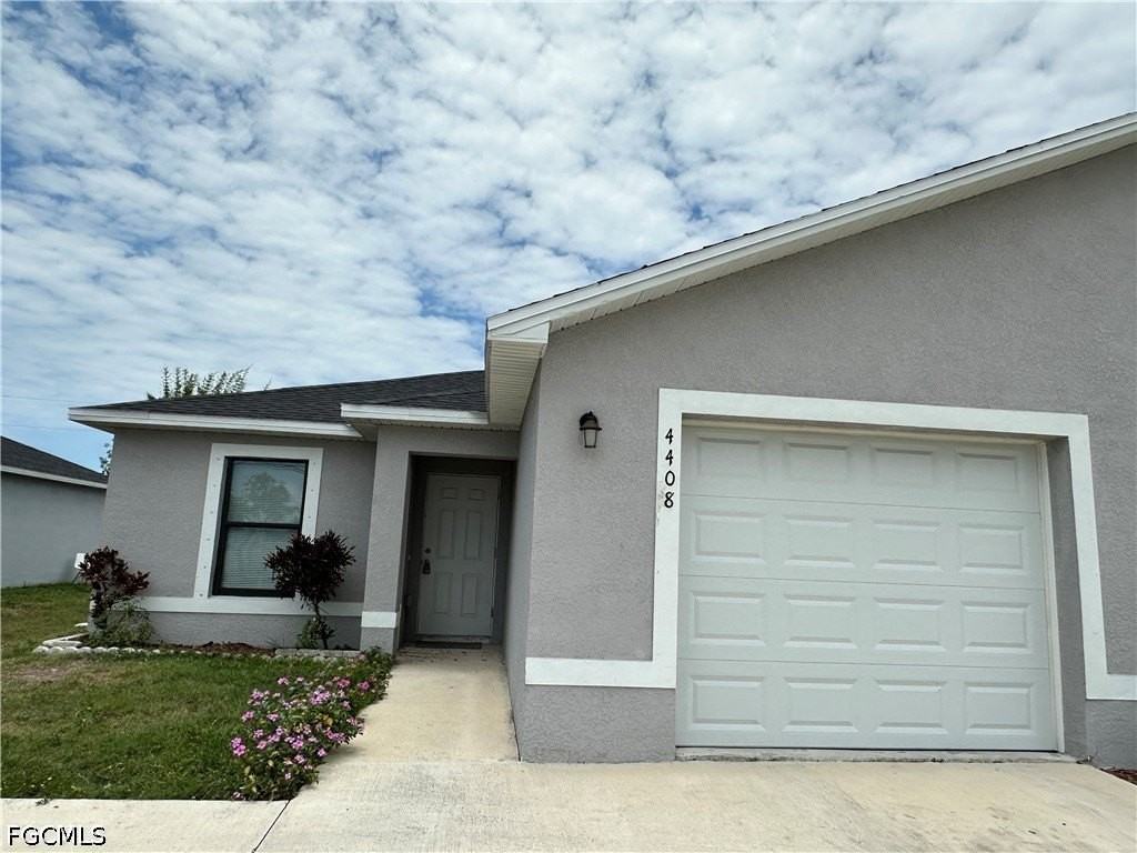 4408 Skyline Blvd - Photo 2 of 21