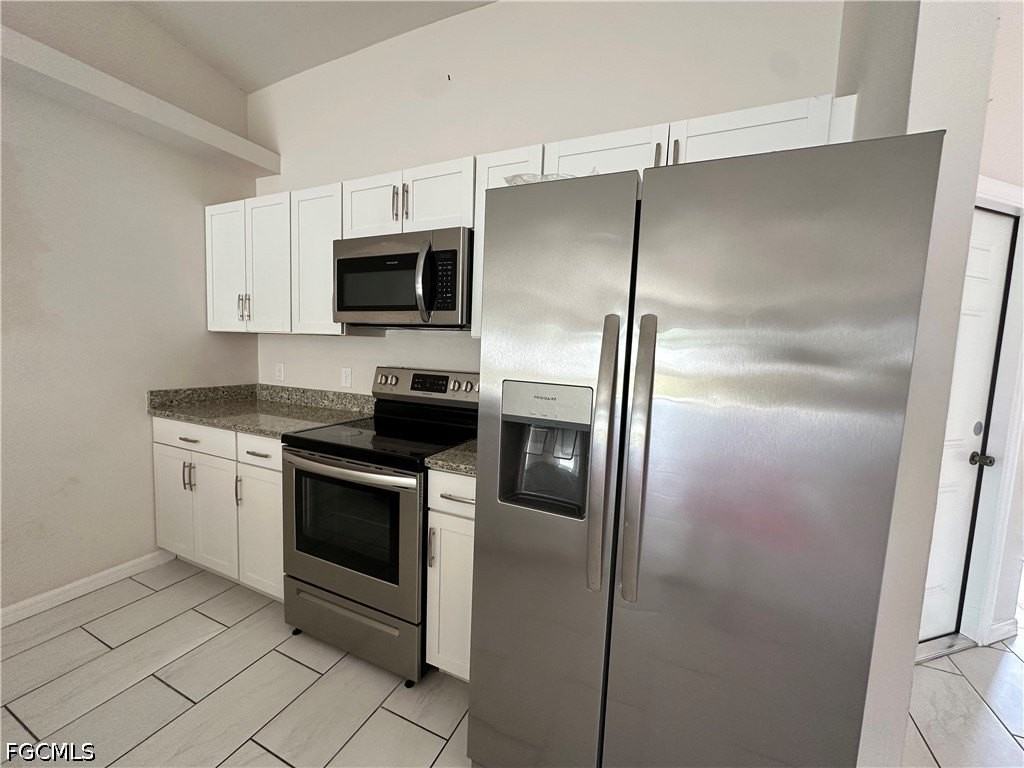 4408 Skyline Blvd - Photo 5 of 21