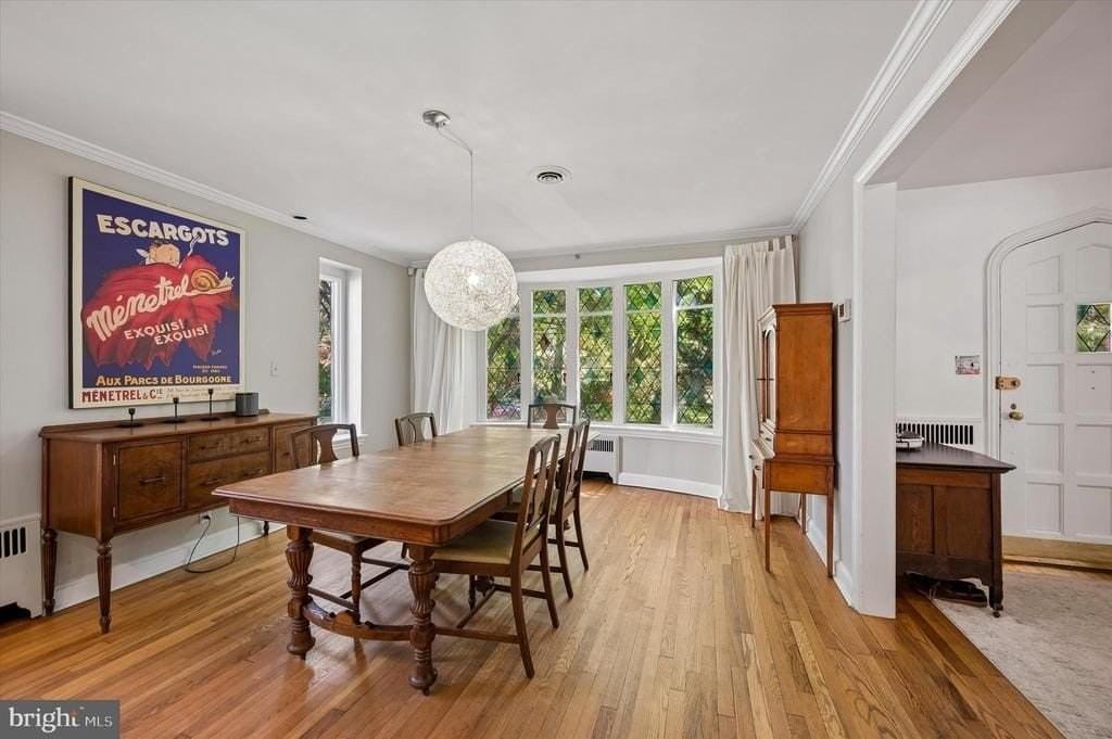 35 Llanberris Rd - Photo 4 of 24