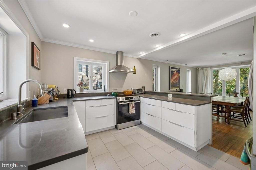 35 Llanberris Rd - Photo 6 of 24