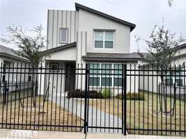 featured image of 1313 Xavier Ave