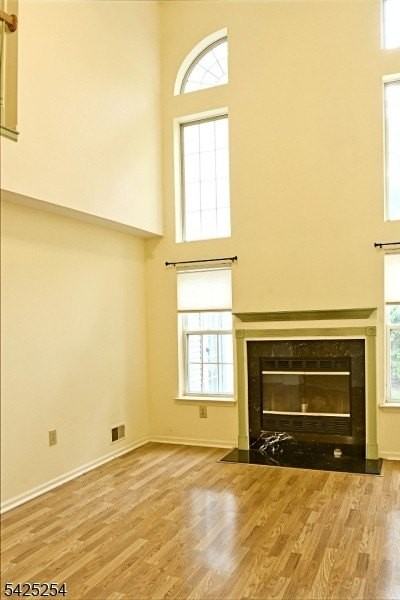 61 Washington Ct - Photo 2 of 25
