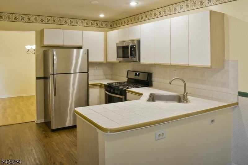 61 Washington Ct - Photo 6 of 25