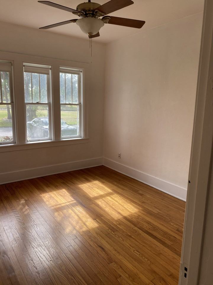 401 Niblick WayUnit 2 #2 - Photo 2 of 5