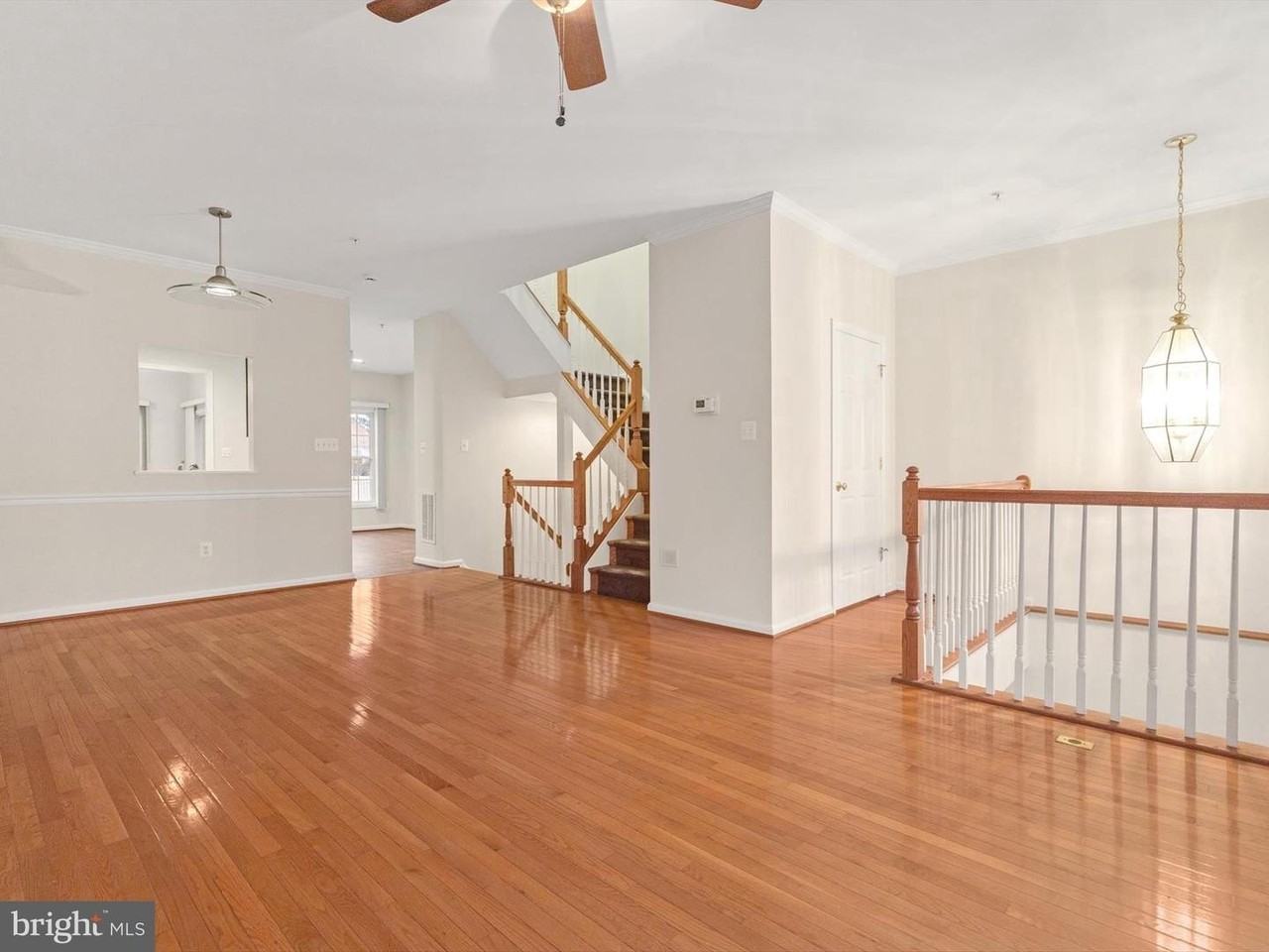 2807 Cornet Ct - Photo 7 of 44