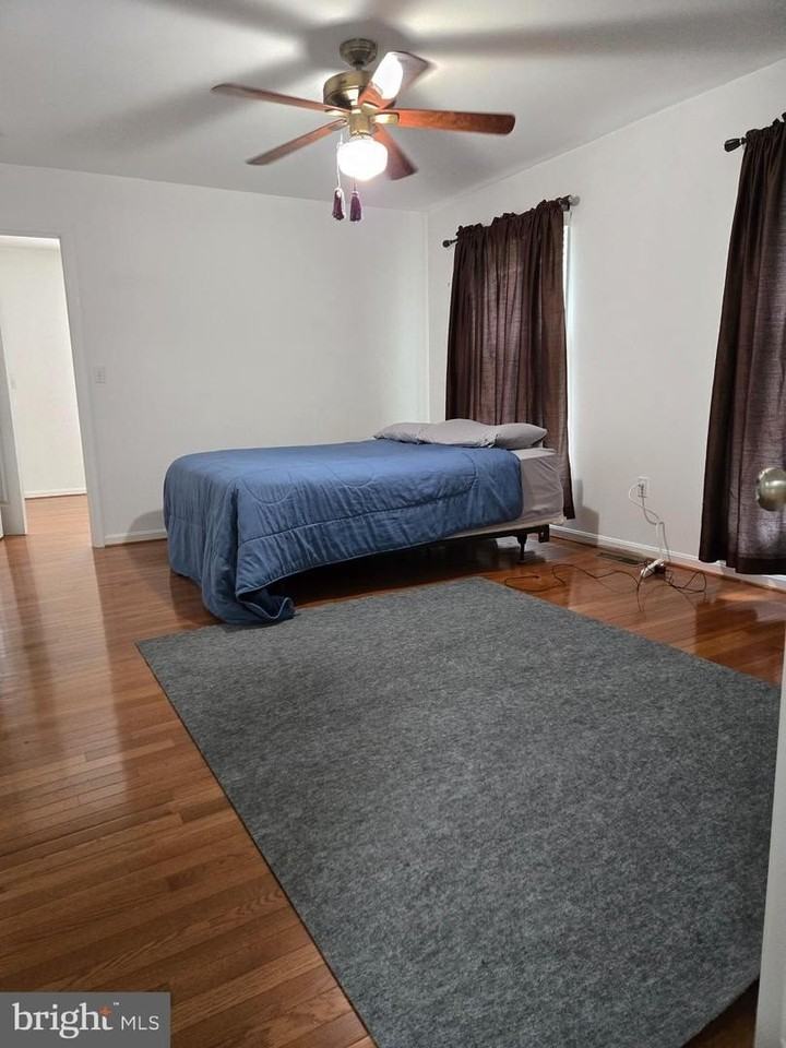 403 Victoria Way - Photo 7 of 14