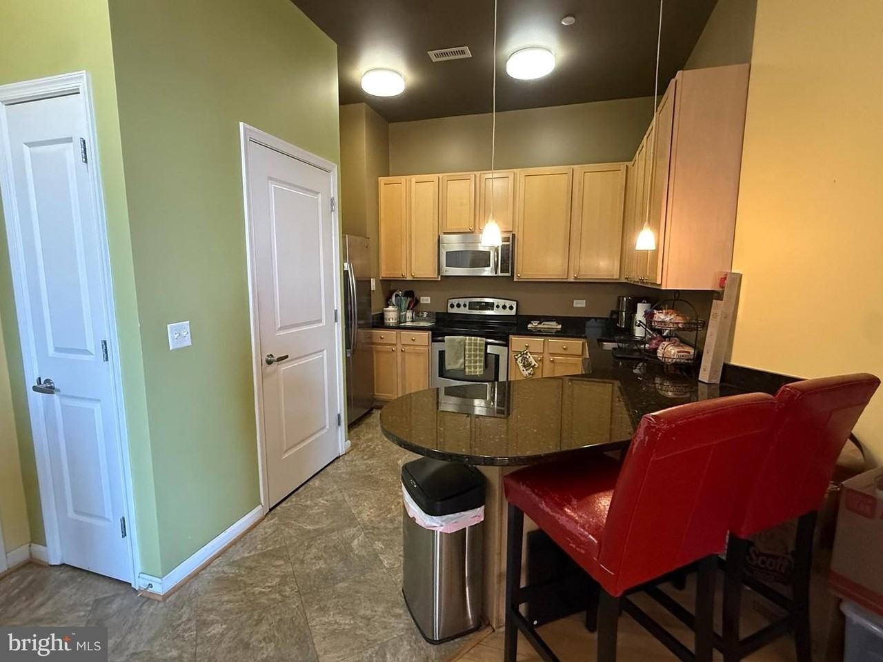 2720 S Arlington Mill Dr - Photo 6 of 15