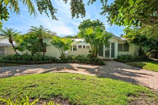 512 Warren Ln - Photo 1 of 1