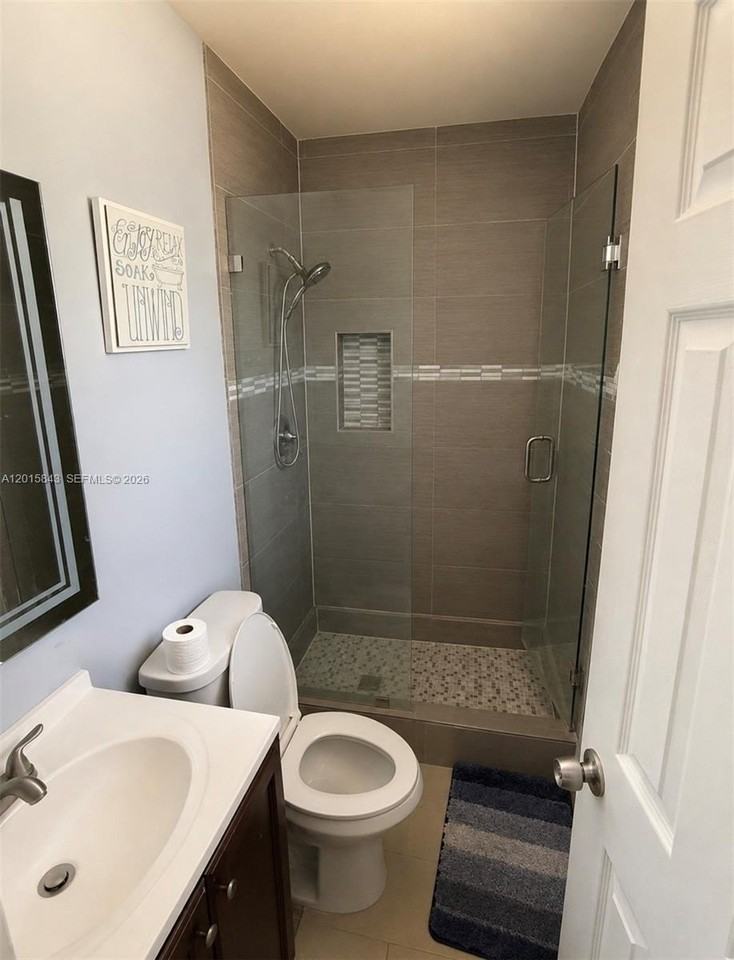 1010 N 74th Way #0 - Photo 6 of 14