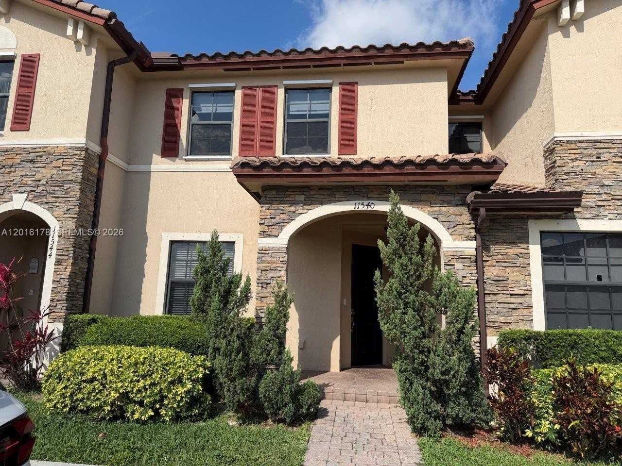 11540 Sw 151st Ave - Photo 7 of 32