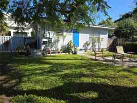 811 Ne 14th Ct - Photo 1 of 1