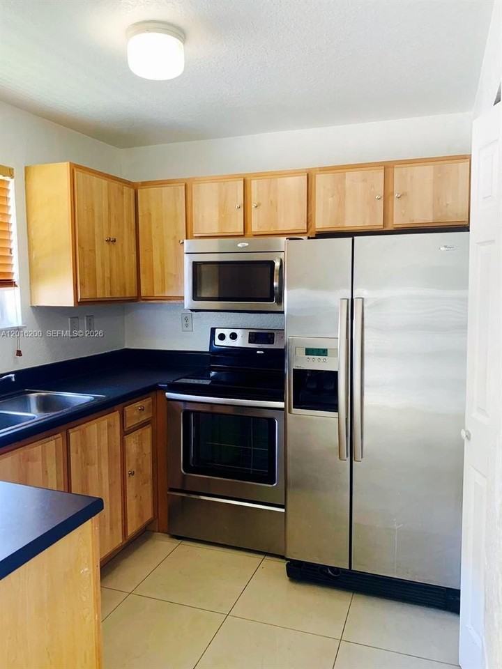 2170 Ne 167th St #1-103 - Photo 2 of 22