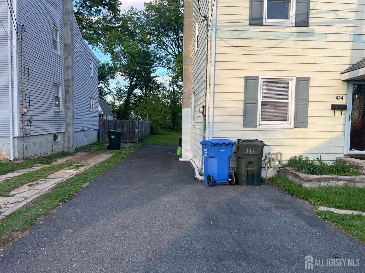 444 Crows Mill Rd - Photo 2 of 3