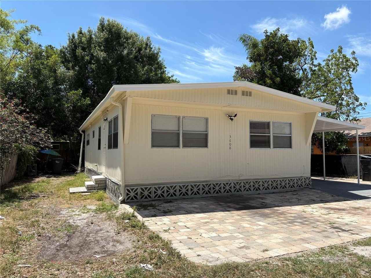 3608 16th St W - Photo 4 of 35