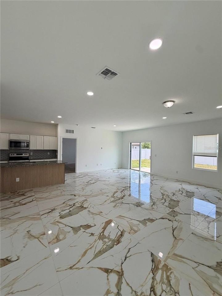 5846 Herder Rd - Photo 3 of 19
