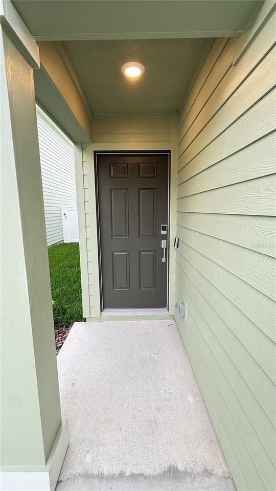 7177 Sw 92nd St - Photo 2 of 25