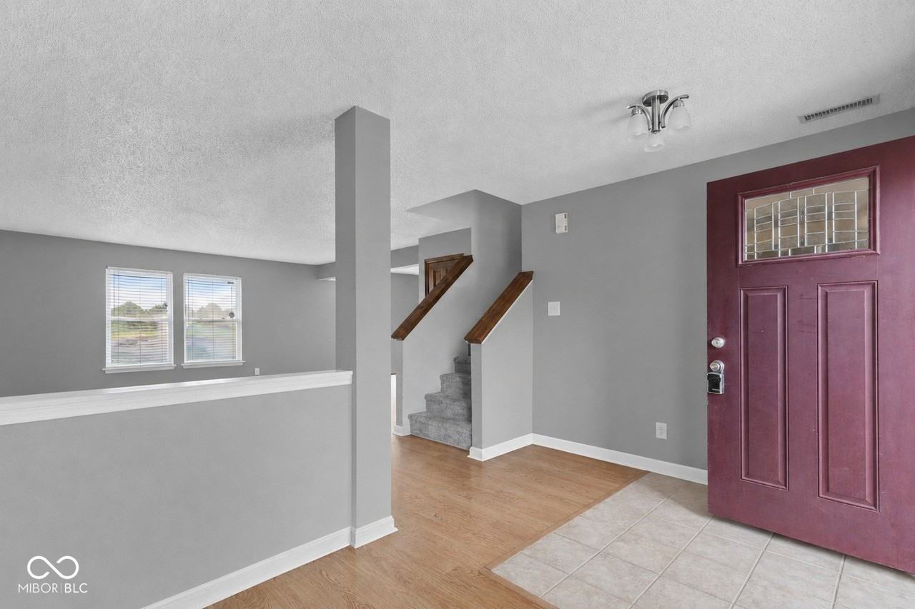 2230 Cedarmill Dr - Photo 6 of 19
