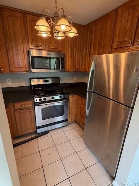 23 Lexington Hl #7 - Photo 6 of 15