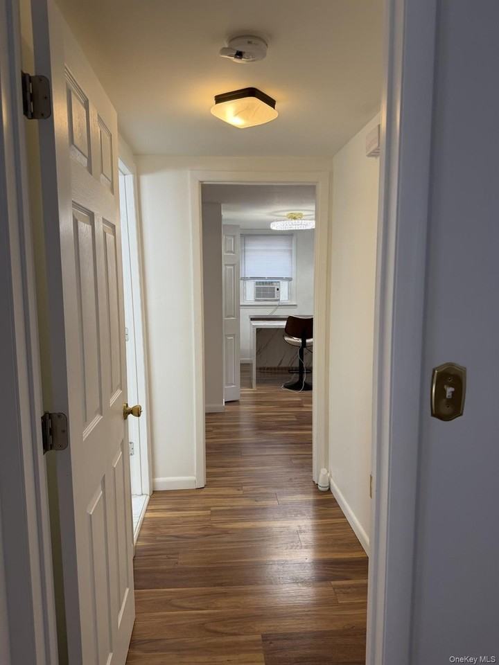 13 Cedarwood Dr - Photo 5 of 11