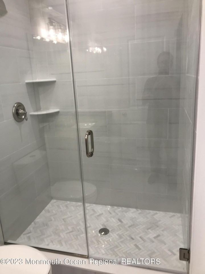 103 Magee Ave - Photo 3 of 14
