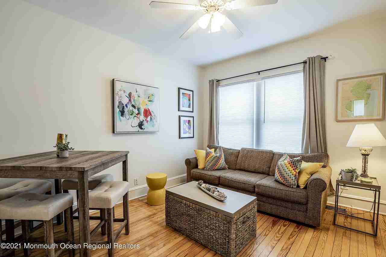 132 Sampson Pl - Photo 4 of 20