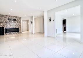 featured image of 35 Woodpecker Way