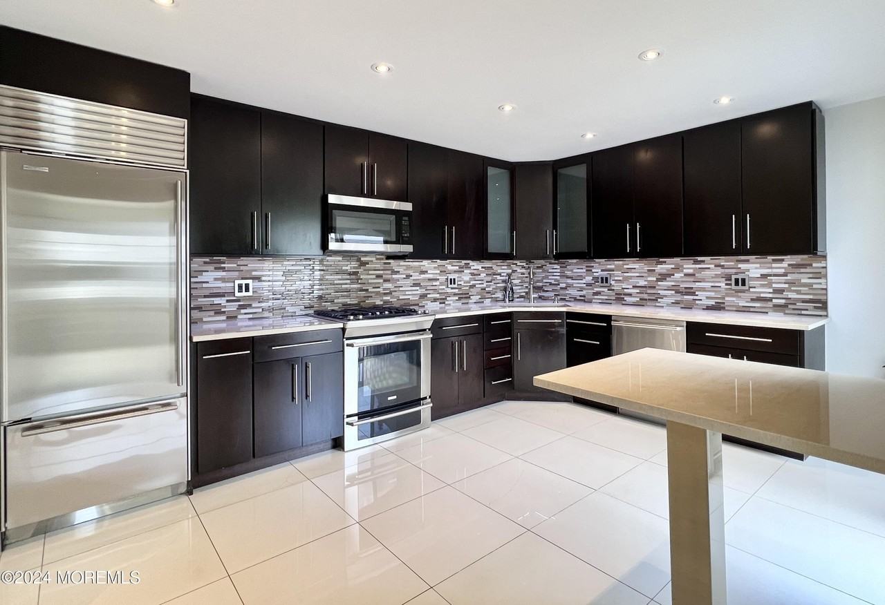 35 Woodpecker Way - Photo 7 of 32