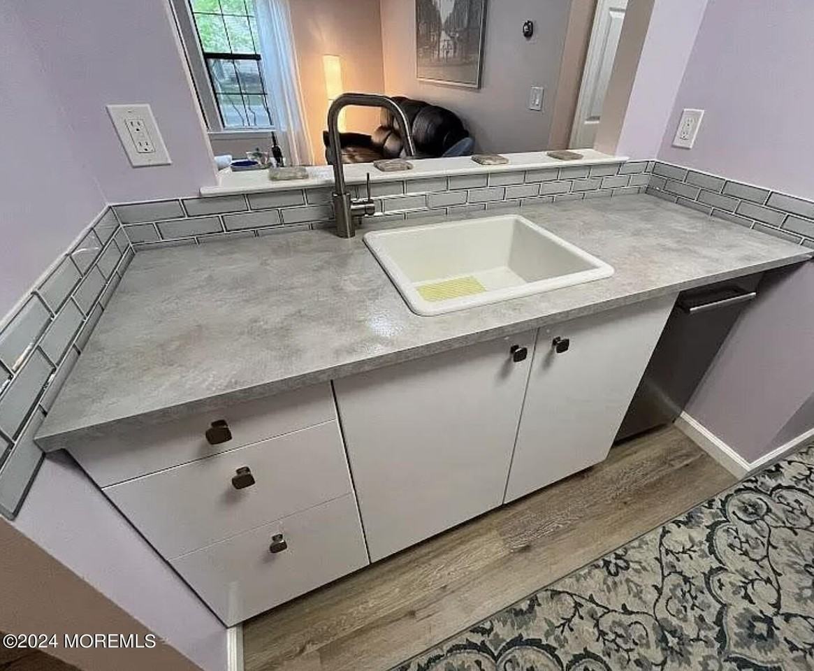 182 Azalea Cir - Photo 7 of 14