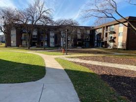 5S066 Pebblewood Ln #A3 - Photo 1 of 1