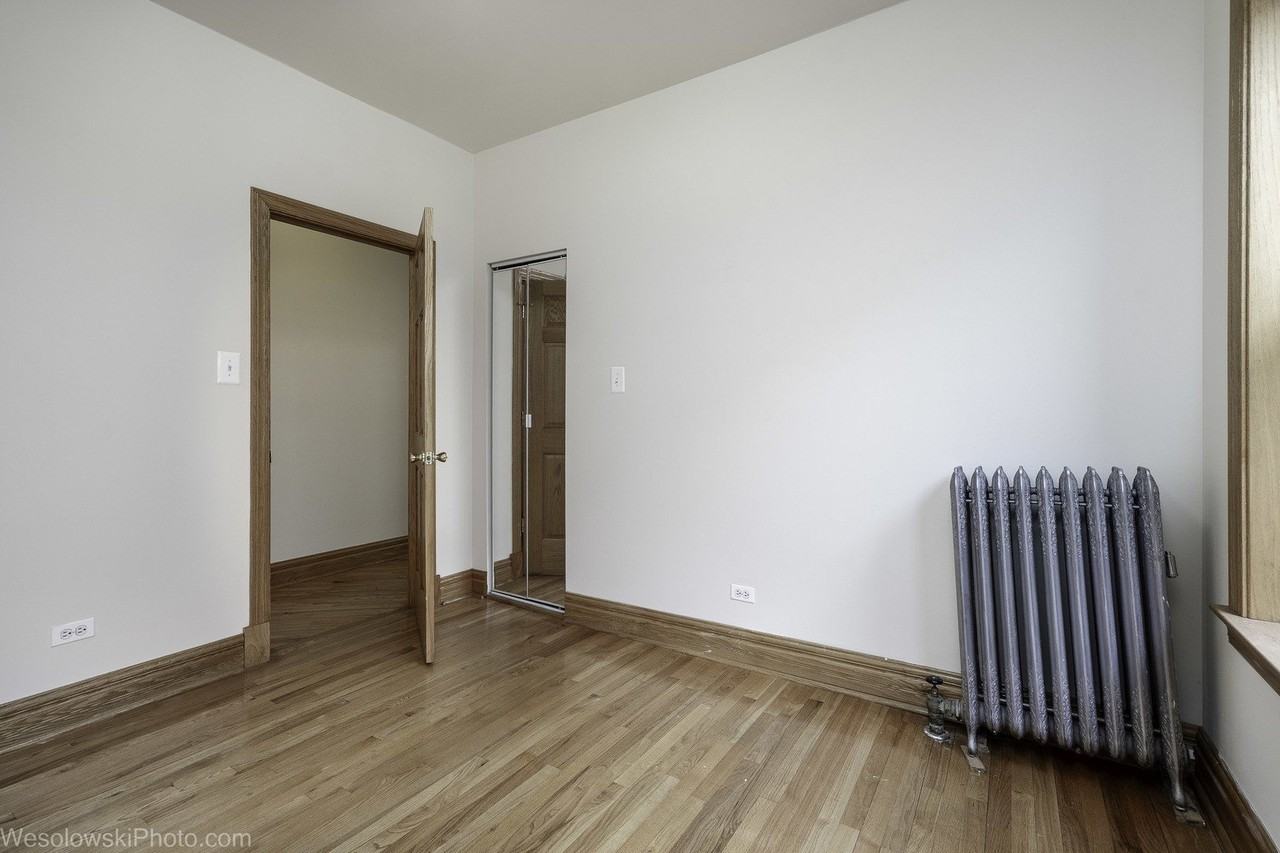 1165 E 54th St #3 - Photo 7 of 14