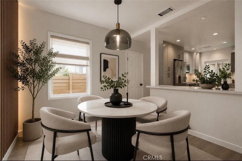 22647 Clarendon St - Photo 3 of 22