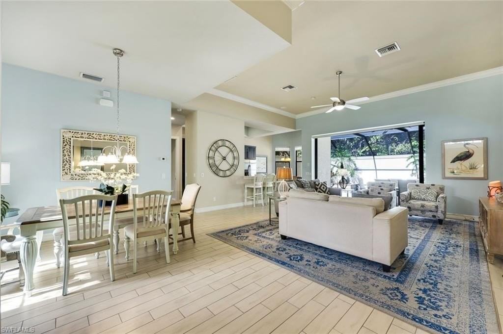 1243 Briarwood Ct - Photo 4 of 22