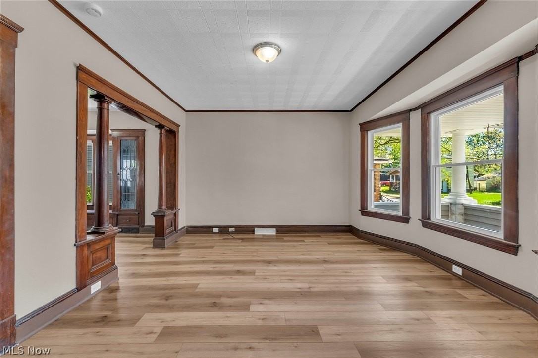 3921 W 21st St - Photo 6 of 21