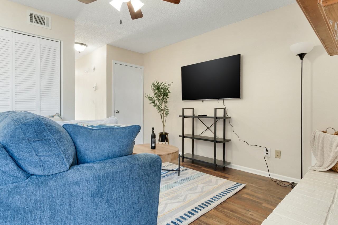 9 Serendipity Ln #9 - Photo 3 of 16