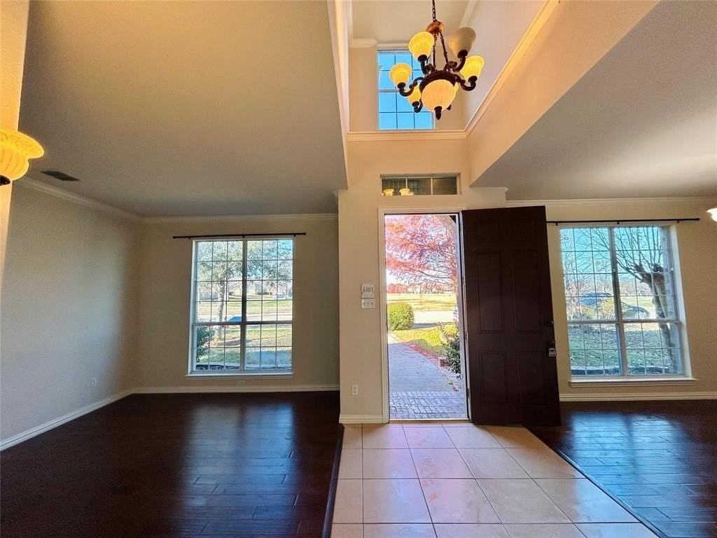 4116 Binley Dr - Photo 4 of 28
