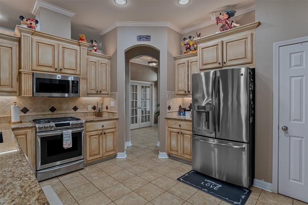2324 Tallgrass Cir - Photo 6 of 23