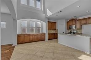 224 Crown Colony Dr - Photo 6 of 18