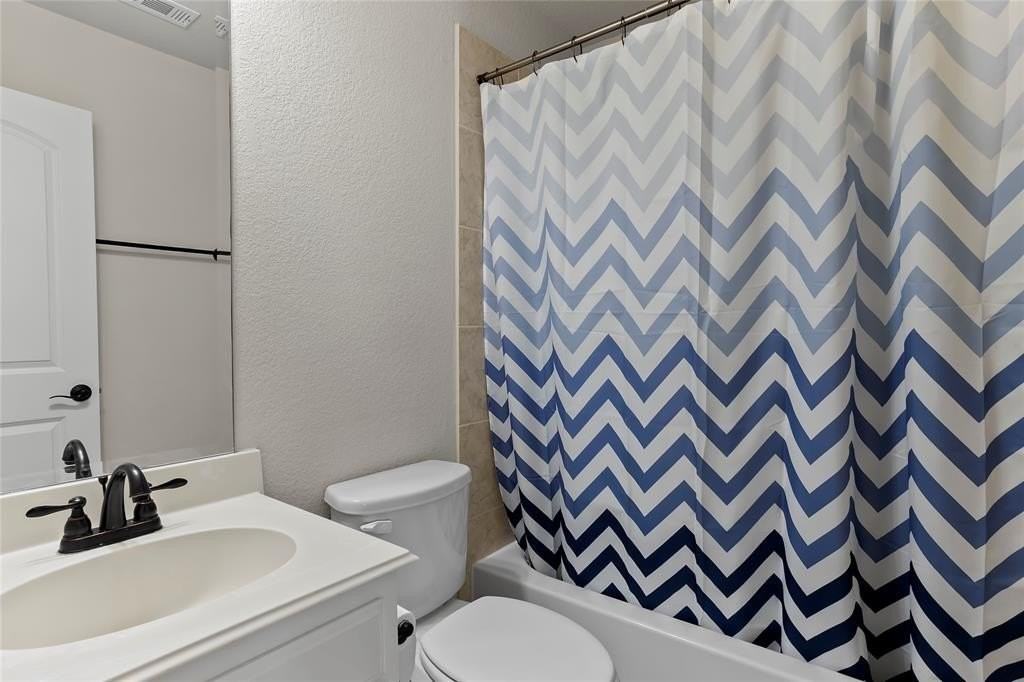 600 Sierra Ave - Photo 3 of 40