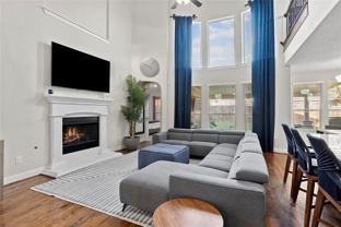 600 Sierra Ave - Photo 1 of 1