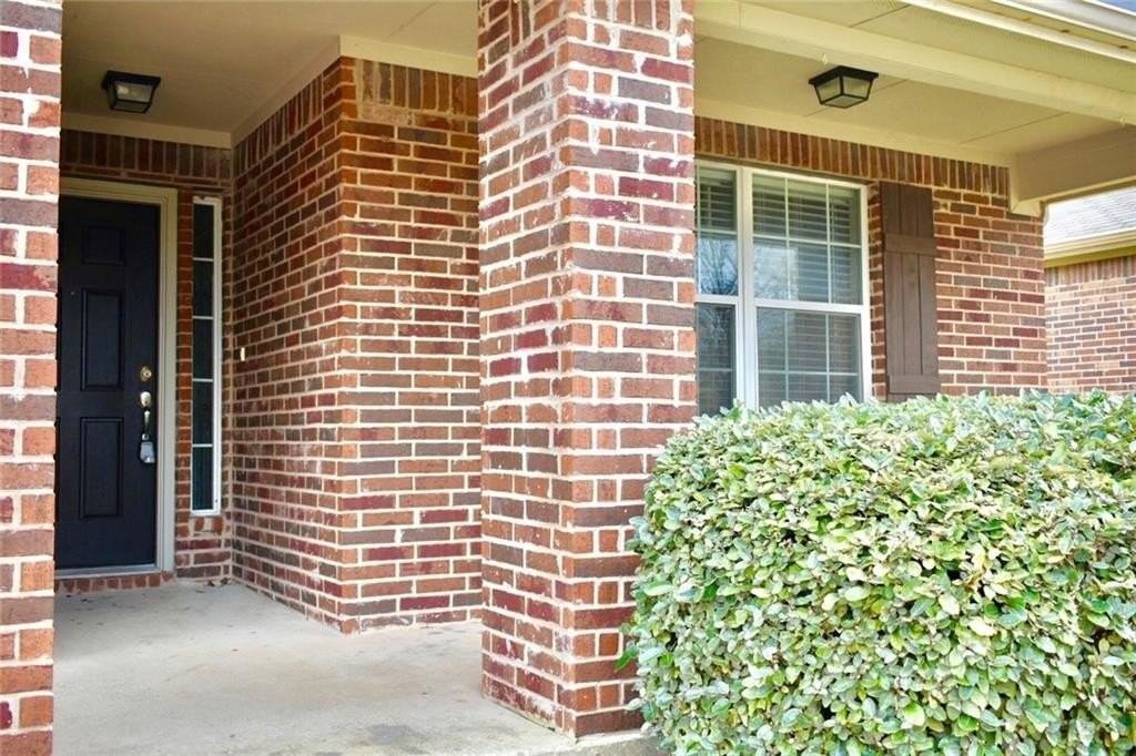 150 Briar Grove Dr - Photo 4 of 37
