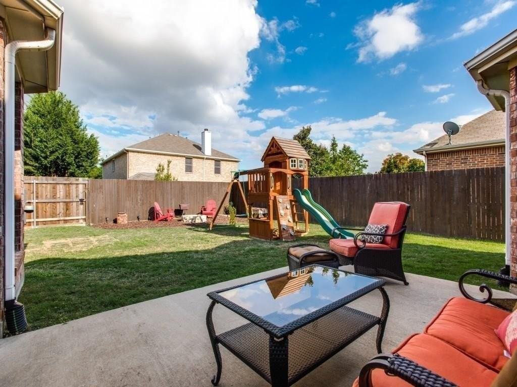 12316 Sailmaker Ln - Photo 6 of 8