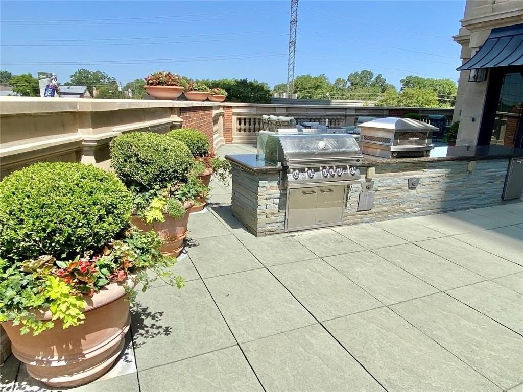 3140 Harvard Ave #1508 - Photo 3 of 20