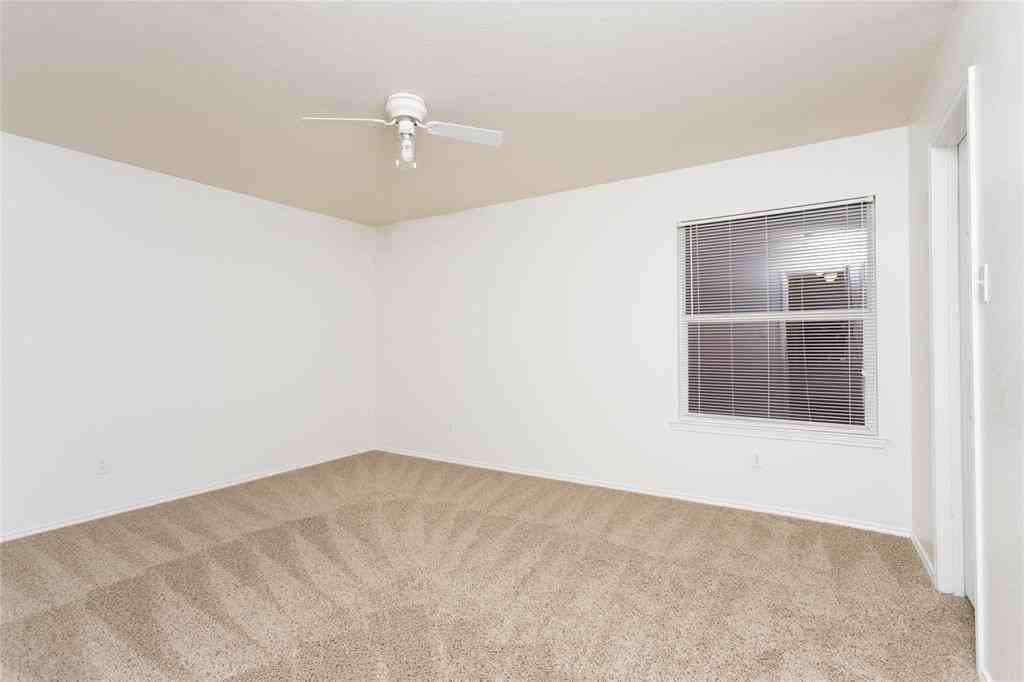 1305 Auburn Dr - Photo 7 of 20