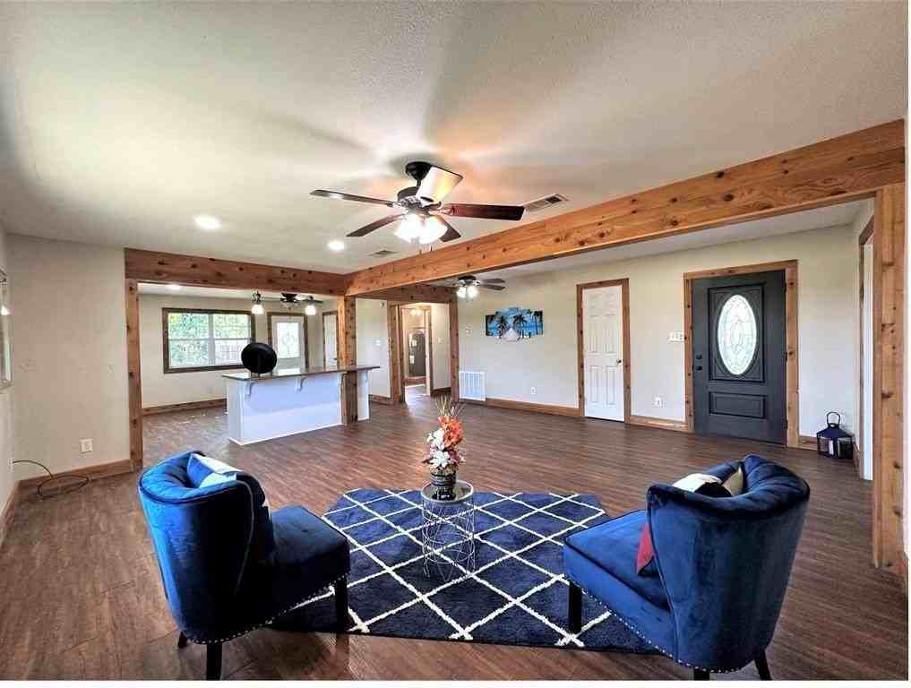 513 Rock Hill Rd - Photo 3 of 26