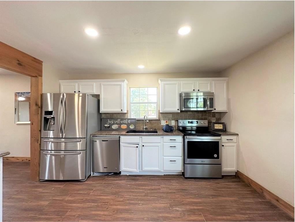 513 Rock Hill Rd - Photo 6 of 26