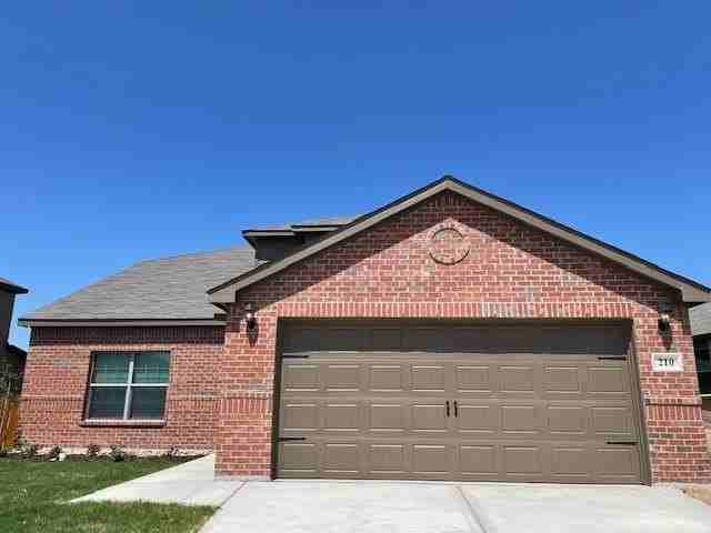 210 Drifter Dr - Photo 2 of 22