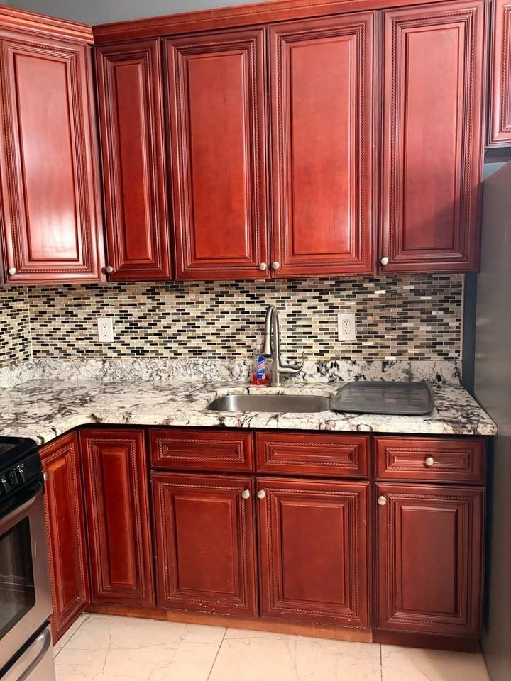 424 Van Siclen Ave - Photo 2 of 24