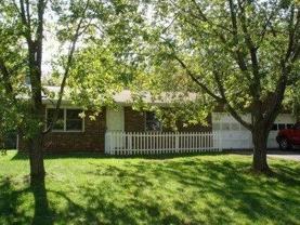 1380 W Cambridge St - Photo 1 of 1