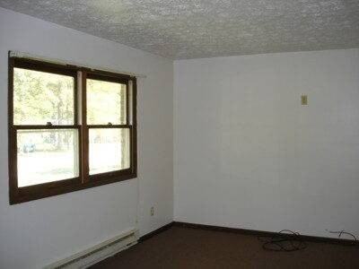 1380 W Cambridge St - Photo 2 of 5
