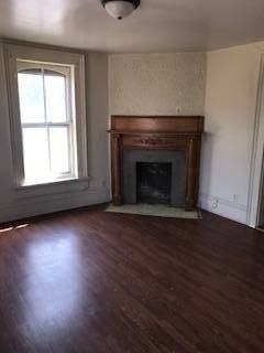 10 5th SE St #4 - Photo 6 of 10